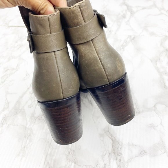 Halogen Glenna Leather Ankle Booties Block Heel Ankle Strap Womens Size 8 - Picture 4 of 11